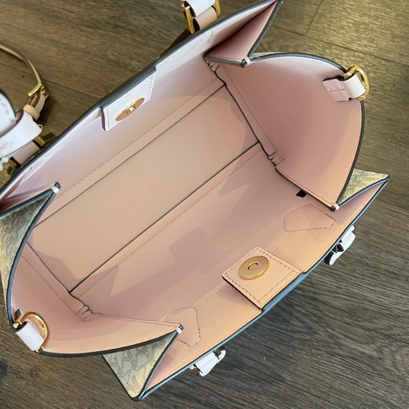 Michael Kors Daria Small 2 in 1 Satchel - Picture 7 of 11